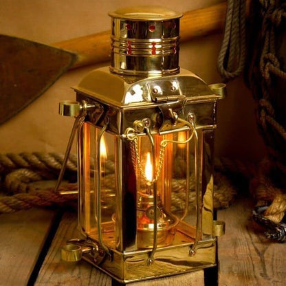 Brass  Nauticalia Cargo Oil Lamp  4106