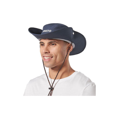 Musto Evolution Fast-Dry Brimmed Hat 